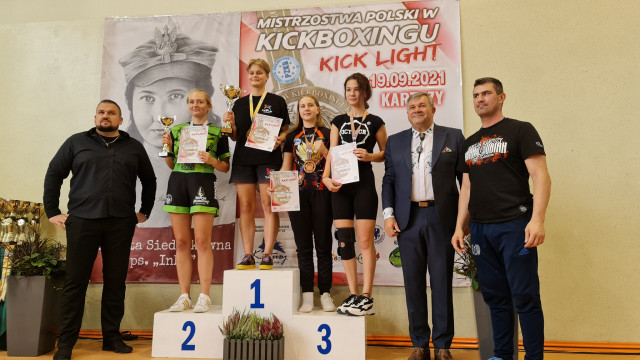 Brązowa Sandra !! Mistrzostwa Polski Juniorów w Kickboxingu w formule Kicklight